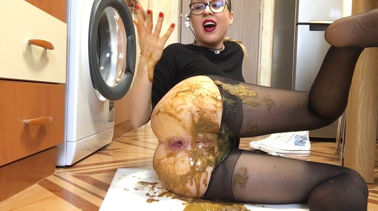 Suze randall darrian hardcore outtakes Extrem creampie squirt porn
