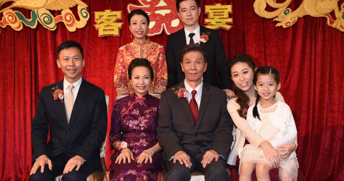 Фильм Поцелуй в сумерках (Гонконг, 2019) АфишаКино