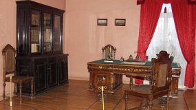 Экспозиция мемориального дома-музея Славянова