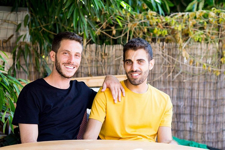 Адамдар жалаңаш жүретін жер