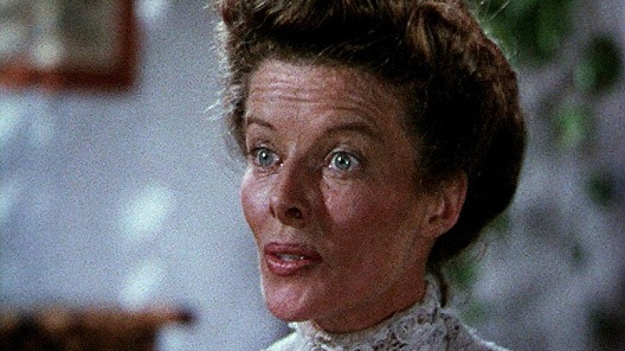 Katharine martha houghton hepburn. Кэтрин Хепберн в старости 2003. Кэтрин Хепберн фото. Кэтрин 1984 персонаж.