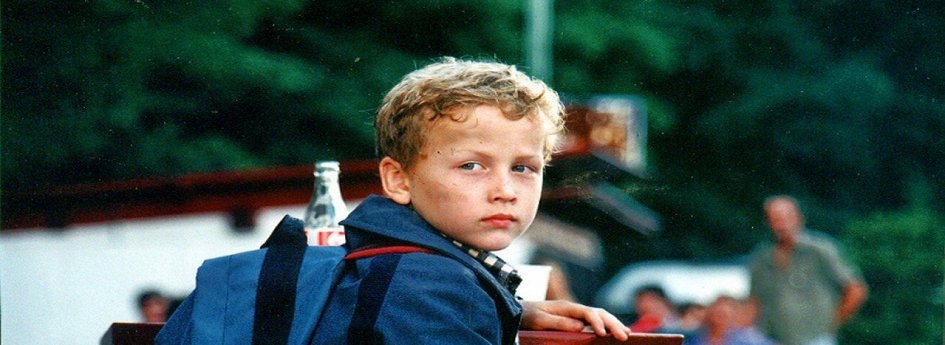 Кино: «Далеко друг от друга» Кино: «Далеко друг от друга»