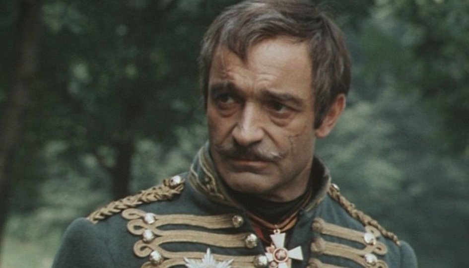 Кино: «О бедном гусаре замолвите слово» Кино: «О бедном гусаре замолвите слово»