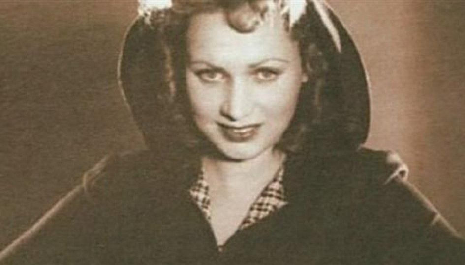 Кино: «Лидия Смирнова. Я родилась в рубашке» Кино: «Лидия Смирнова. Я родилась в рубашке»