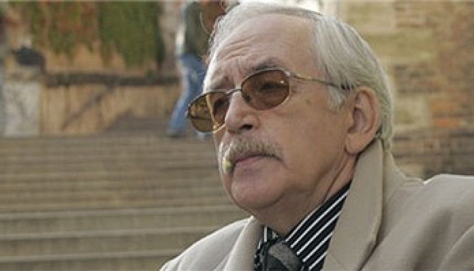 Василий Ливанов