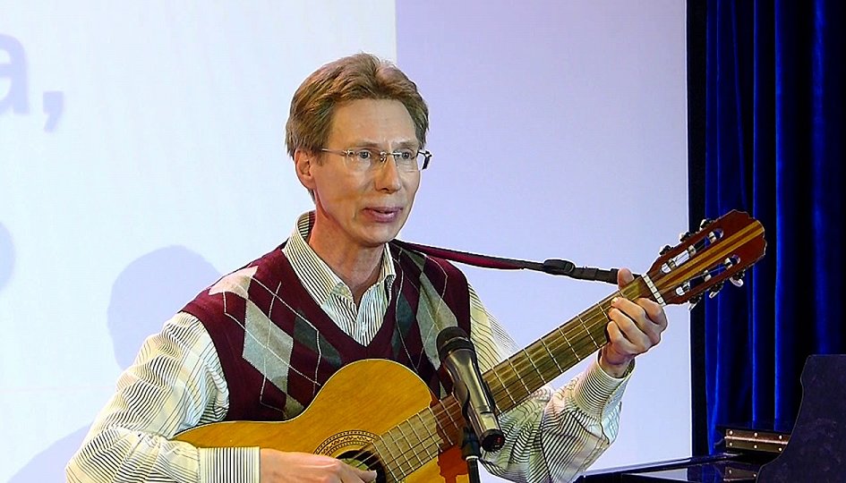 Концерты: «Моя Сибирь — края без края»: Алексей Глазырин Концерты: «Моя Сибирь — края без края»: Алексей Глазырин