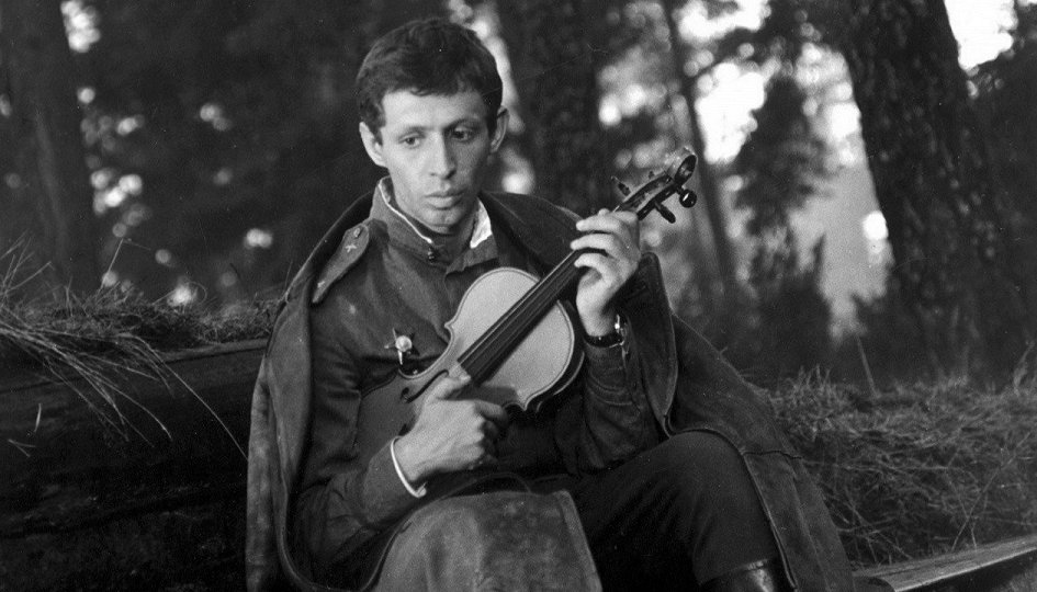 Кино: «Хроника пикирующего бомбардировщика» Кино: «Хроника пикирующего бомбардировщика»