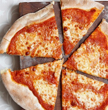 Рецепт Пицца «Маргарита» с двумя сырами