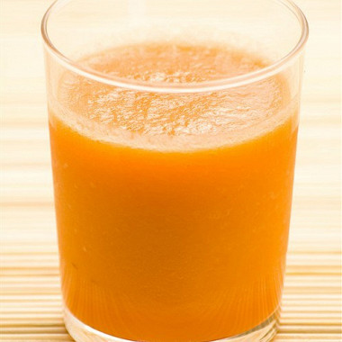 Рецепт Морковный сок со сливками