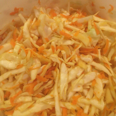 Рецепт Витаминный салат с морковью и капустой