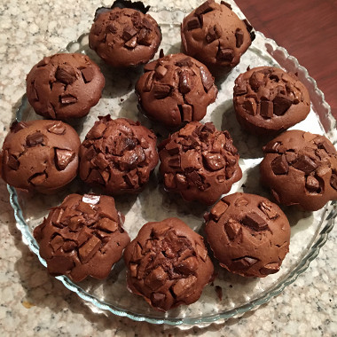 Рецепт Шоколадные маффины с кусочками шоколада