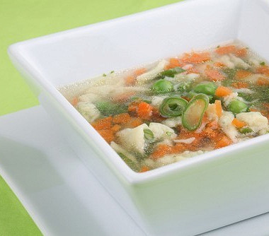 Рецепт Куриный рисовый суп с зеленым горошком