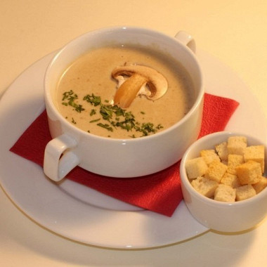 Рецепт Грибной крем-суп с сельдереем