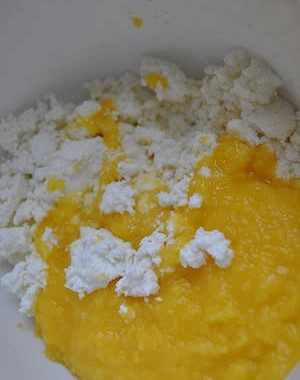 Рецепт Творожный завтрак с манго и апельсином