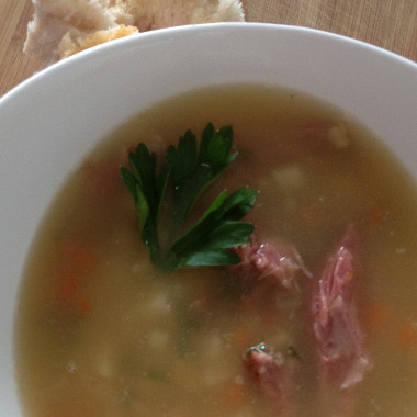 Рецепт Гороховый суп с копчеными ребрышками и сельдереем
