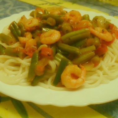 Рецепт Спагетти с креветками и стручковой фасолью