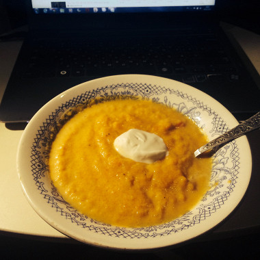 Рецепт Тыквенный суп-пюре с имбирем и морковью