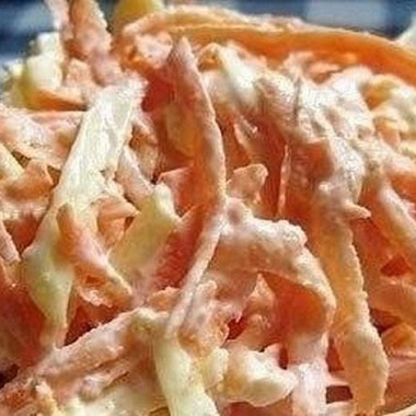 Рецепт Морковный салат с сыром и чесноком