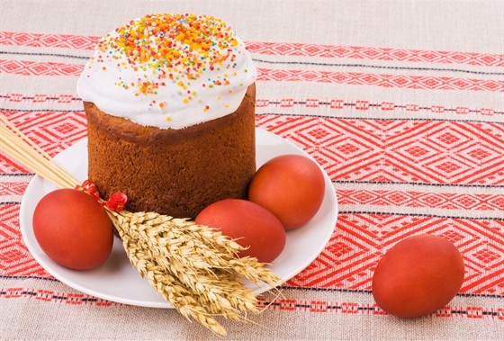 Пасхальный кулич с кремом