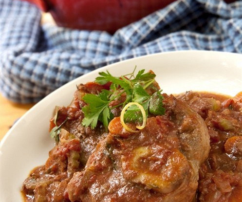 Оссобуко (телячья рулька, тушенная с овощами)