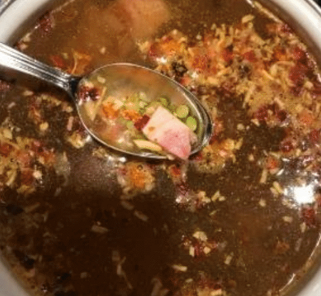 Молочный суп со свининой и крупами