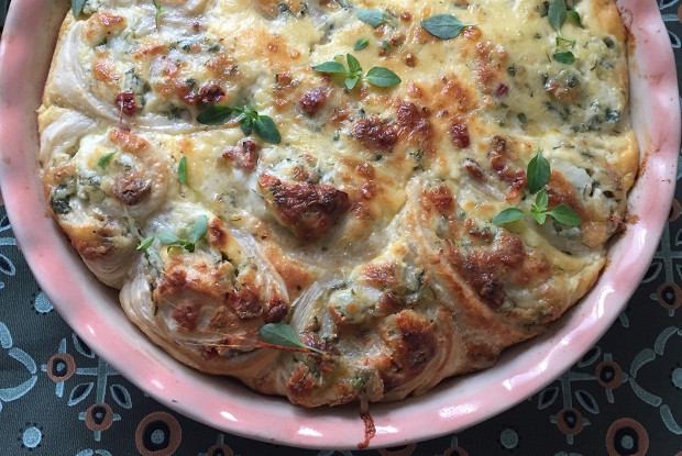 Сконы с моцареллой и базиликом