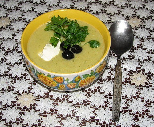 Овощной суп-пюре с оливками