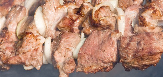 Бараний шашлык с луком