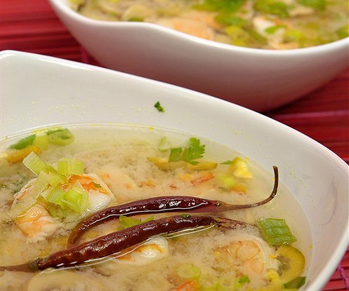 Суп с креветками и овощами