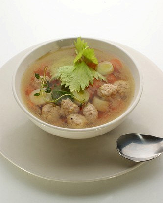 Куриный суп с шариками из индейки