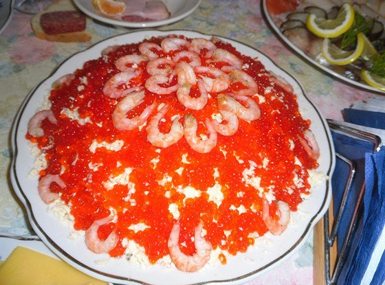Салат «Креветки под шубой»