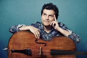 Алексей Мельников (фортепиано)
Алексей Мельников (фортепиано)